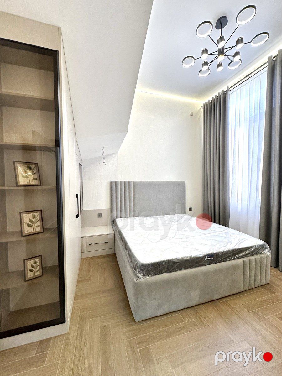 Satılır 5 otaqlı həyət evi/bağ evi 240 m² — Ev, villa, Bakı (8)