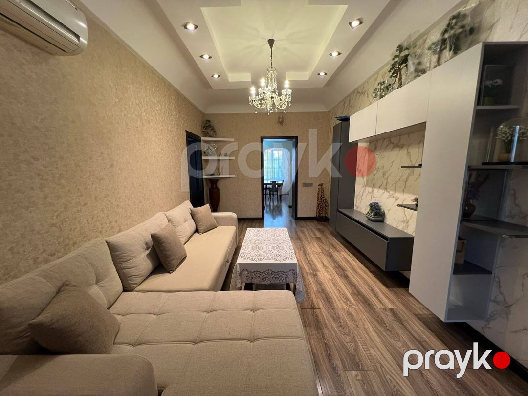 Satılır 4 otaqlı köhnə tikili 100 m² — Mənzil, Bakı (9)