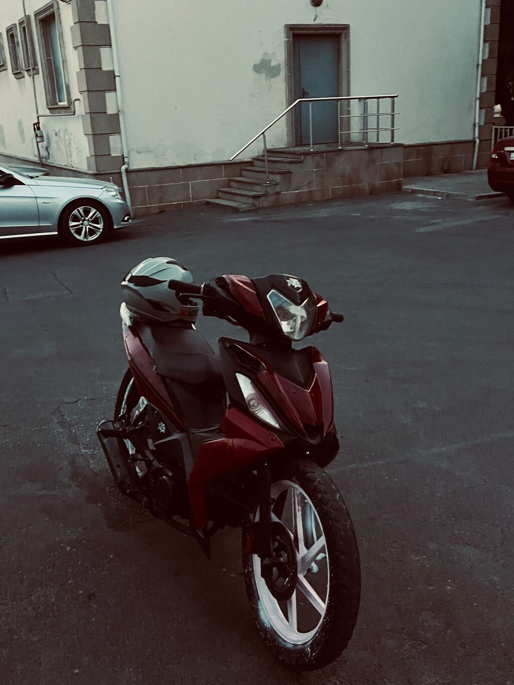 1 dene problemini yoxduuu olanmazda herseyyyy tep tezediii pul — Motosikletlər, Bakı (2)