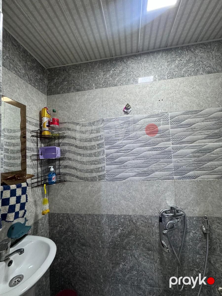 Satılır 2 otaqlı köhnə tikili 45 m² — Mənzil, Bakı (8)