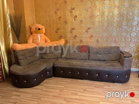 Künc divan — Bakı