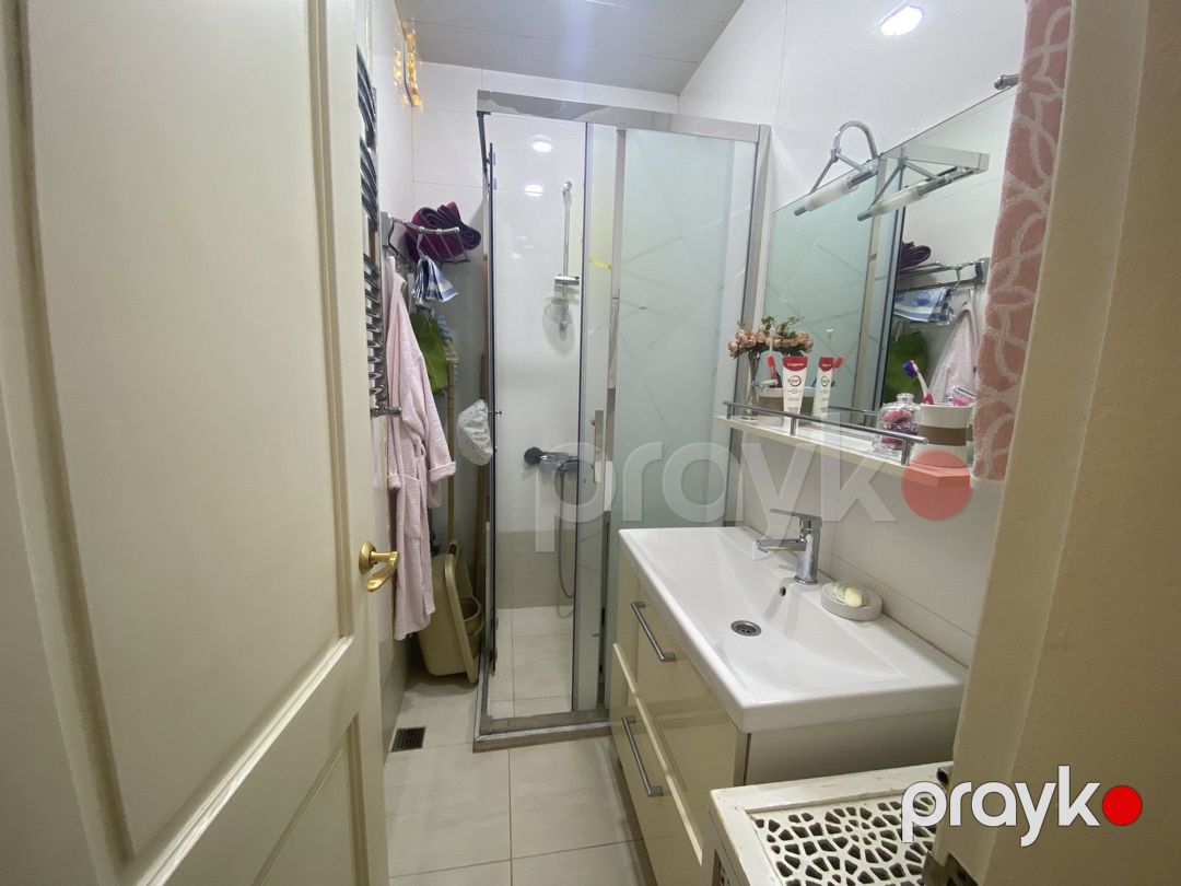 Satılır 4 otaqlı köhnə tikili 100 m² — Mənzil, Bakı (9)