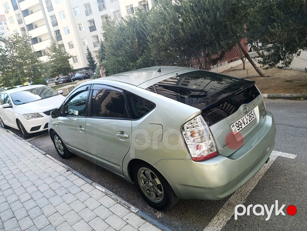 Toyota Prius, 1.5 L, 1.3 kWh, 2006 il, 300 000 km — Avtomobillər, Bakı (6)