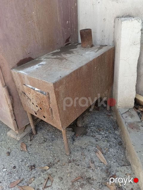 Metal soba/odun peçi - Material: qalın metaldan qaynaqla yığılıb — Bakı