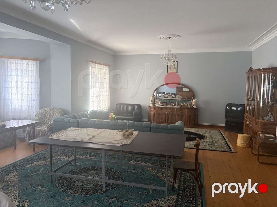 Satılır 5 otaqlı həyət evi/bağ evi 320 m² — Ev, villa, Bakı (10)