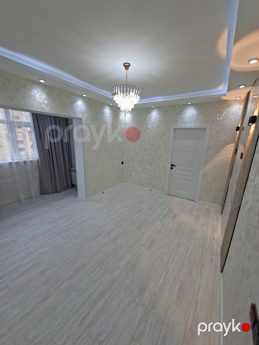 Satılır 2 otaqlı köhnə tikili 45 m² — Mənzil, Bakı