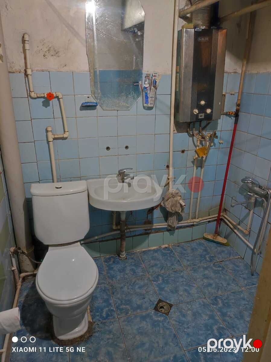 İcarəyə verilir 2 otaqlı köhnə tikili 65 m² — Mənzil, Bakı (11)