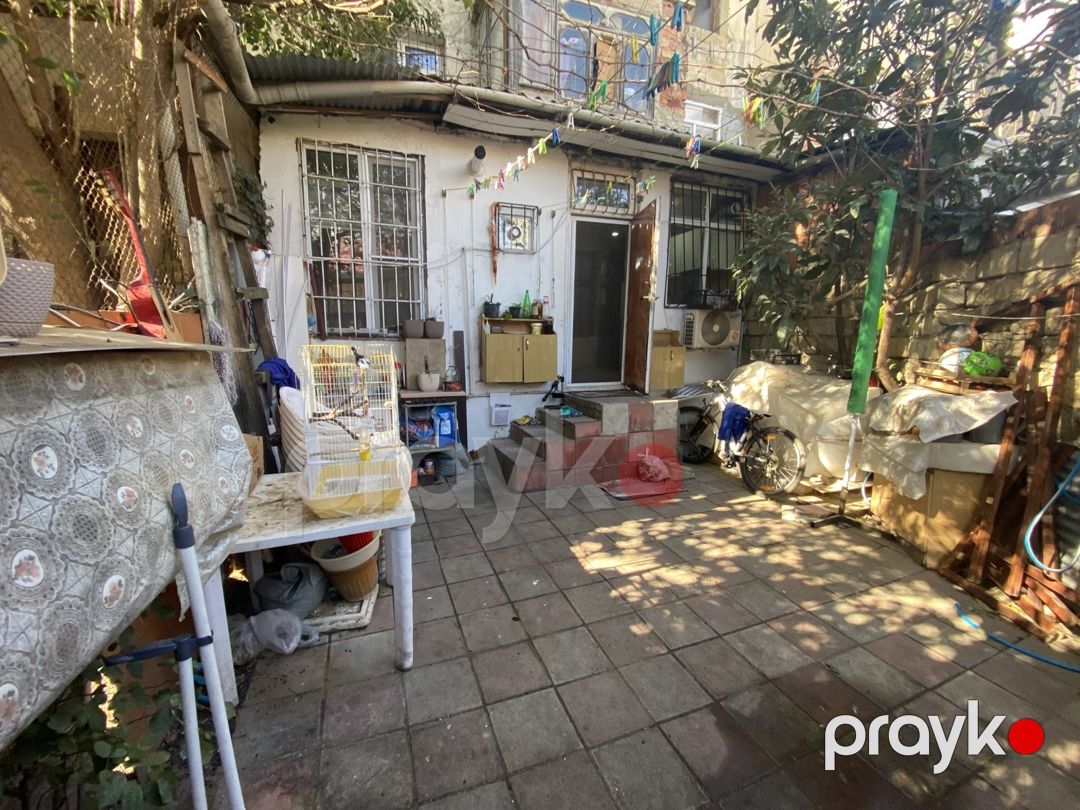 Satılır 2 otaqlı köhnə tikili 55 m² — Mənzil, Bakı (8)