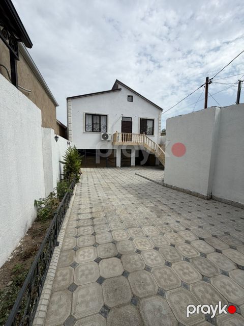 Həyət evi, Biləcəri qəs — Bakı