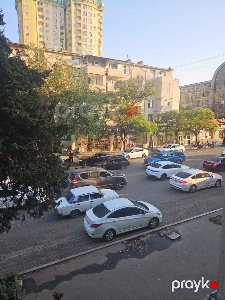 Satılır 3 otaqlı köhnə tikili 55 m² — Mənzil, Bakı (2)