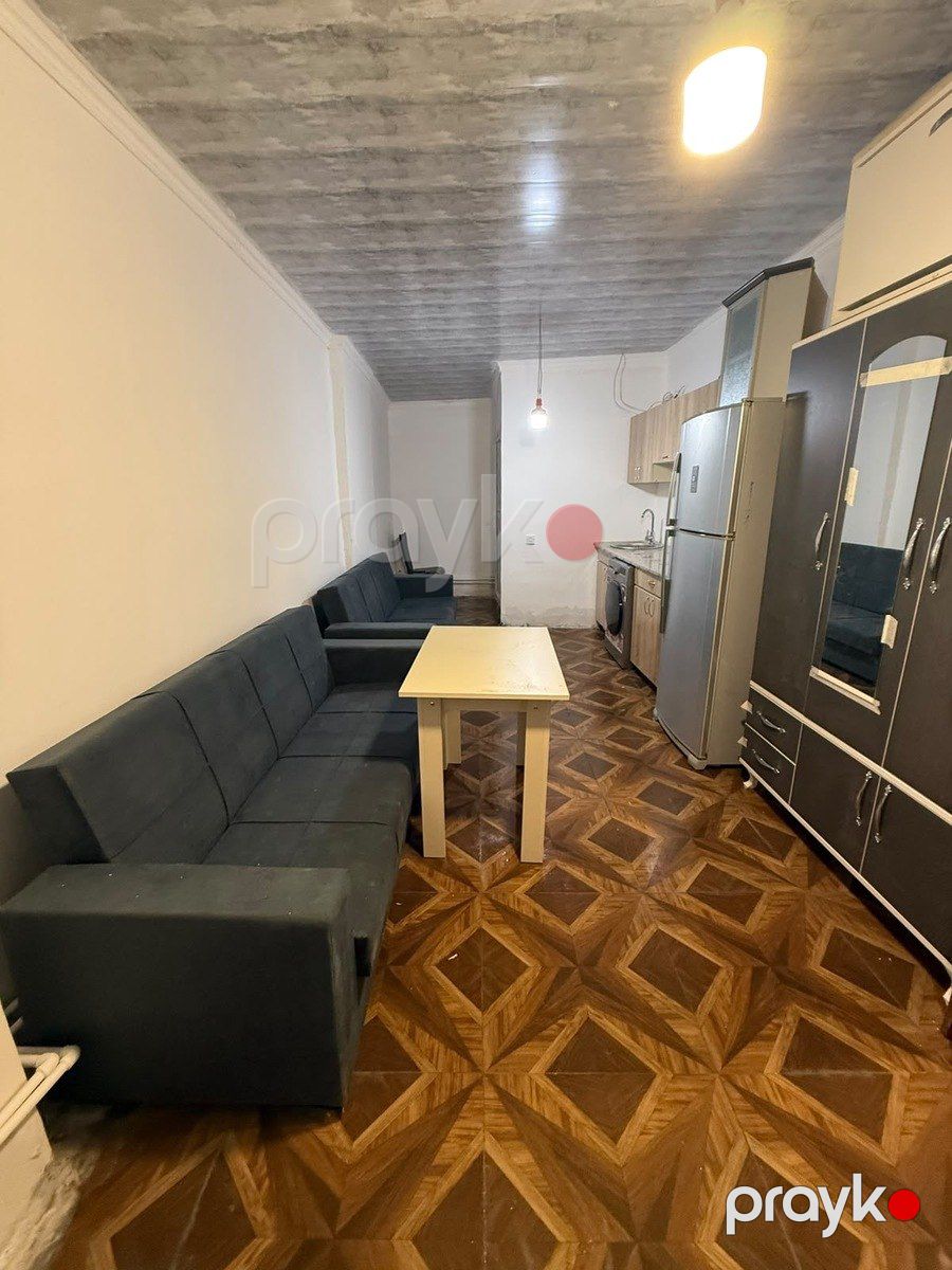 İcarəyə verilir 1 otaqlı köhnə tikili 35 m² — Mənzil, Bakı (8)