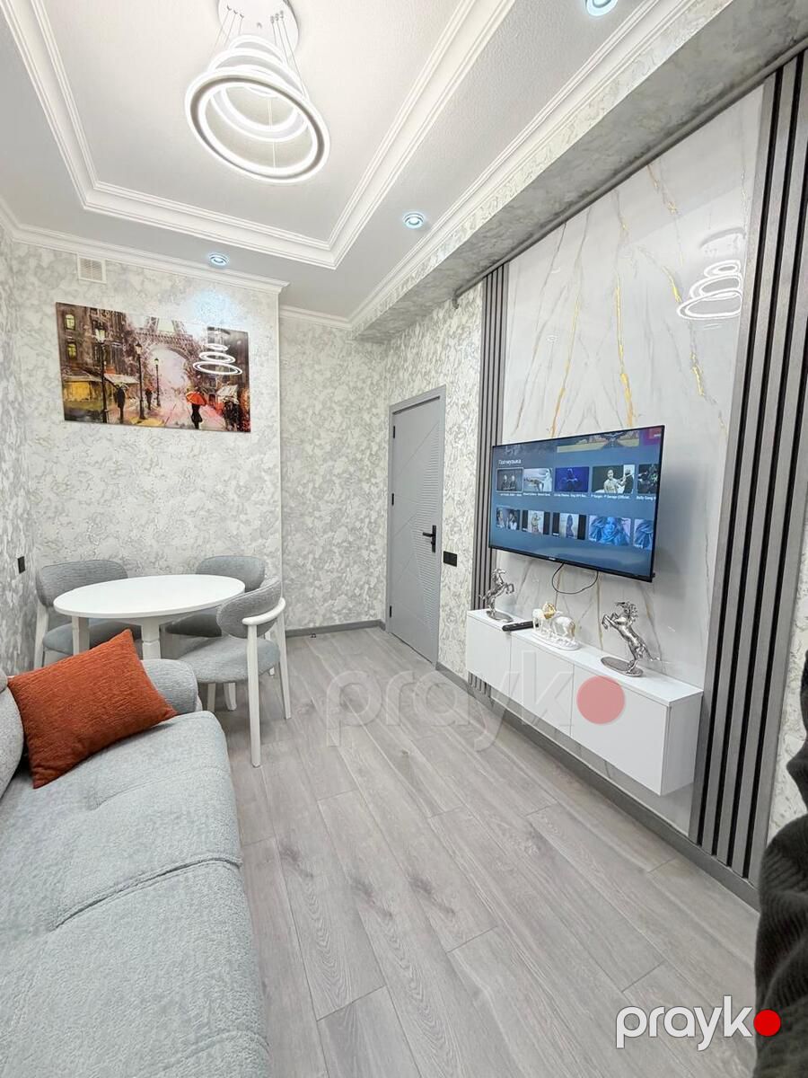 Satılır 2 otaqlı köhnə tikili 42 m² — Mənzil, Bakı (6)