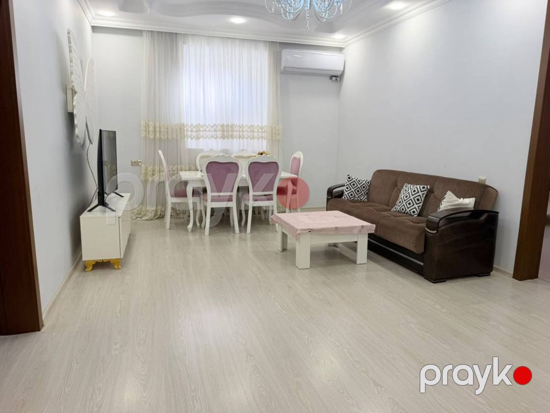 Satılır 10 otaqlı həyət evi/bağ evi 300 m² — Ev, villa, Bakı (2)