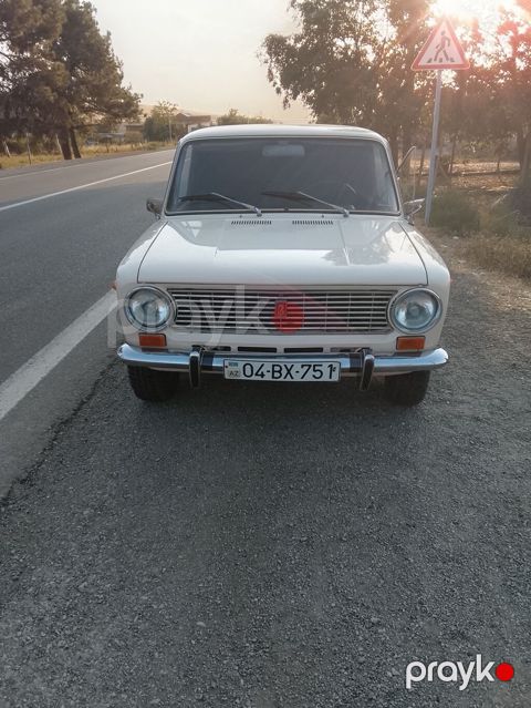 VAZ (Lada) 2111: 1.5 l 1985 il 5666 km Sedan — İsmayıllı