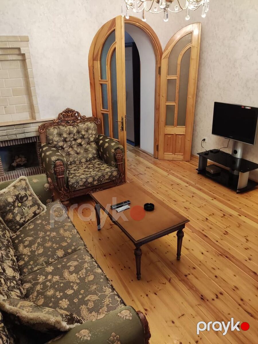 2-otaqlı mənzil, 28 May m., 70 m² — Mənzil, Bakı (2)
