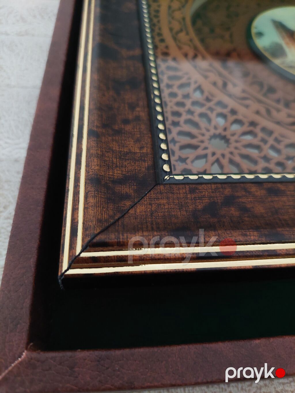 Taxta hədiyyə lövhəsi – oyma naxışlı, şüşəaltı miniatura kompozisiya — Şəkillər, plakatlular və çərçivələr, Bakı (3)