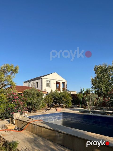 İcarəyə verilir 4 otaqlı həyət evi/bağ evi 170 m²