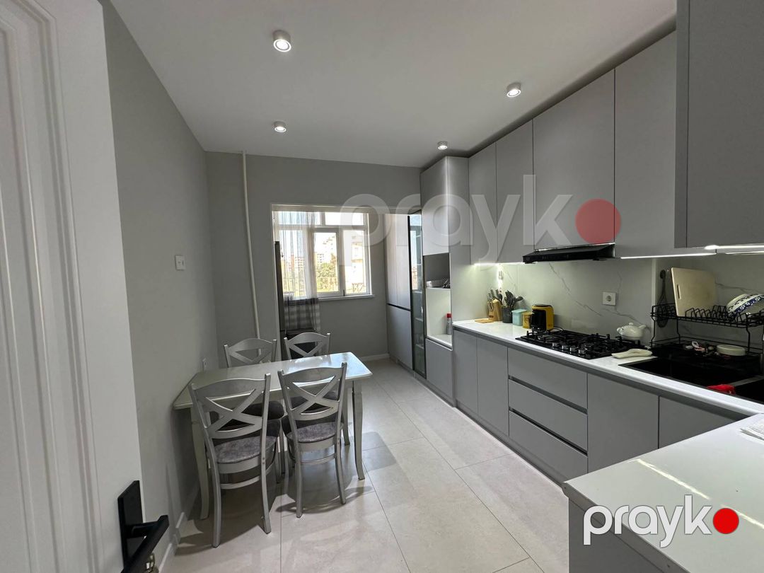 Satılır 2 otaqlı köhnə tikili 65 m² — Mənzil, Bakı (6)