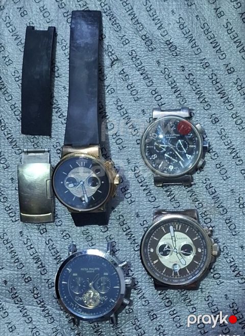 Qol Saatlari Qiymet Ferqlidi 2 eded ulysse nardin 1 i islek 1 nasaz 1 — Bakı
