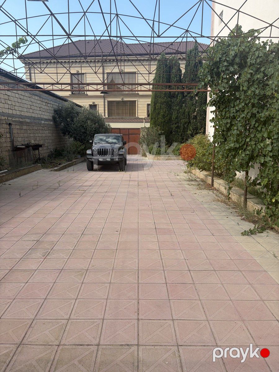 Satılır 5 otaqlı həyət evi/bağ evi 320 m² — Ev, villa, Bakı (7)