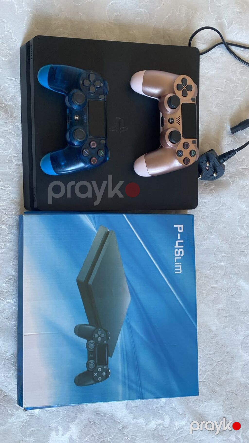 PlayStation 4Slim, 2 pult, 1 illik abonə, son qiymət 400₼ (*Qiymət — Oyunlar, konsollər və proqramlar, Saray (2)