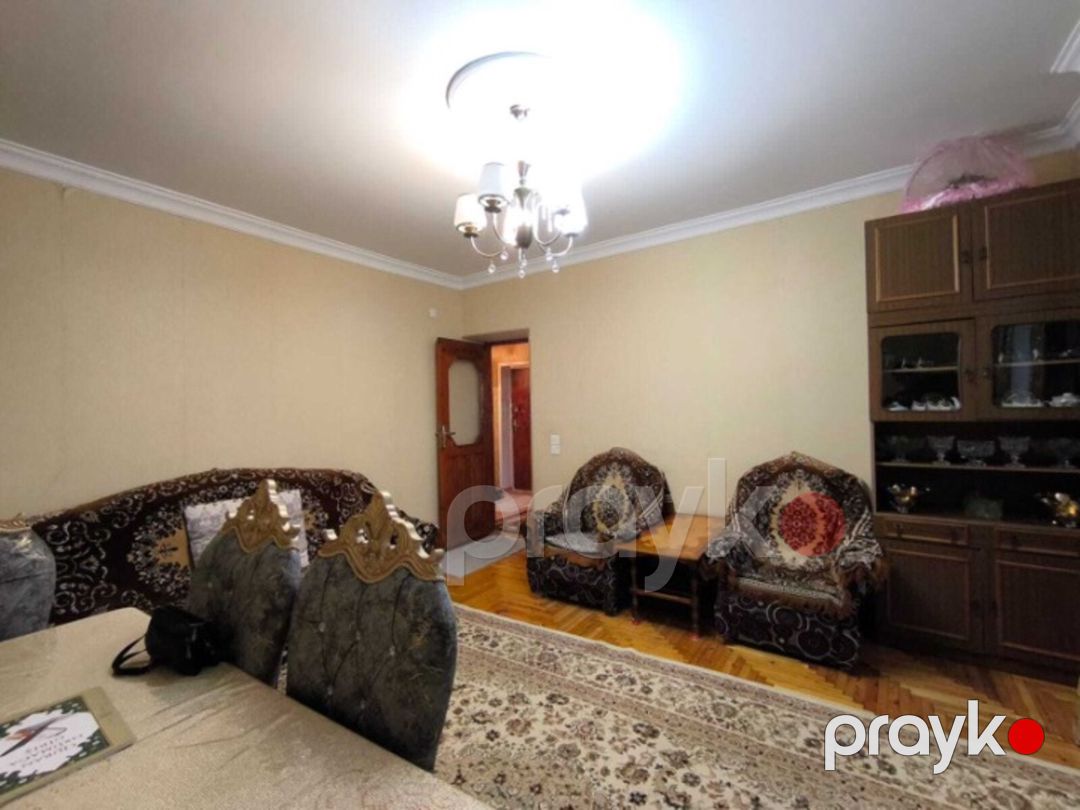 Satılır 4 otaqlı köhnə tikili 100 m² — Mənzil, Bakı (3)