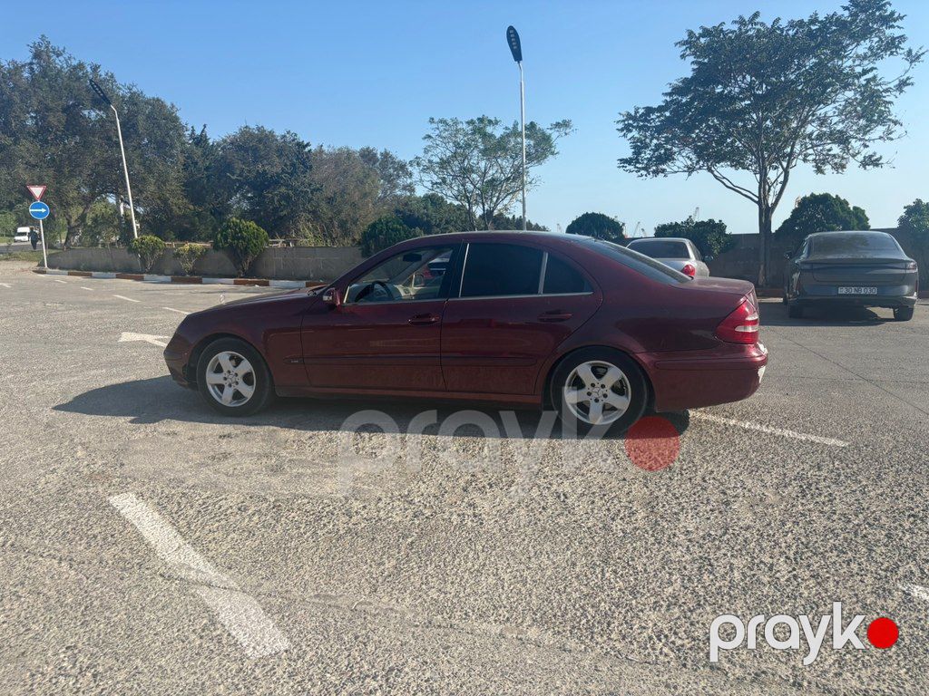 Mercedes E 240, 2.6 L, 2003 il, 260 000 km — Avtomobillər, Bakı (4)