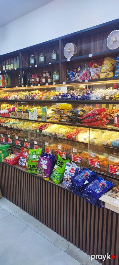 Ərzaq və çərəz mağazası üçün müasir mebel və avadanlıqlar — Mebel (8)