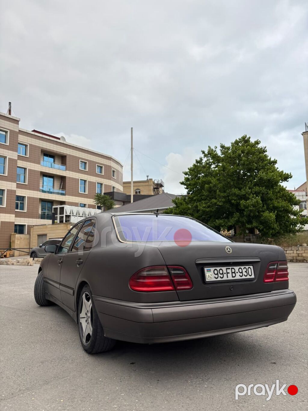Mercedes-Benz E-Class: 2.2 l 2001 il Sedan — Avtomobillər, Bakı (4)