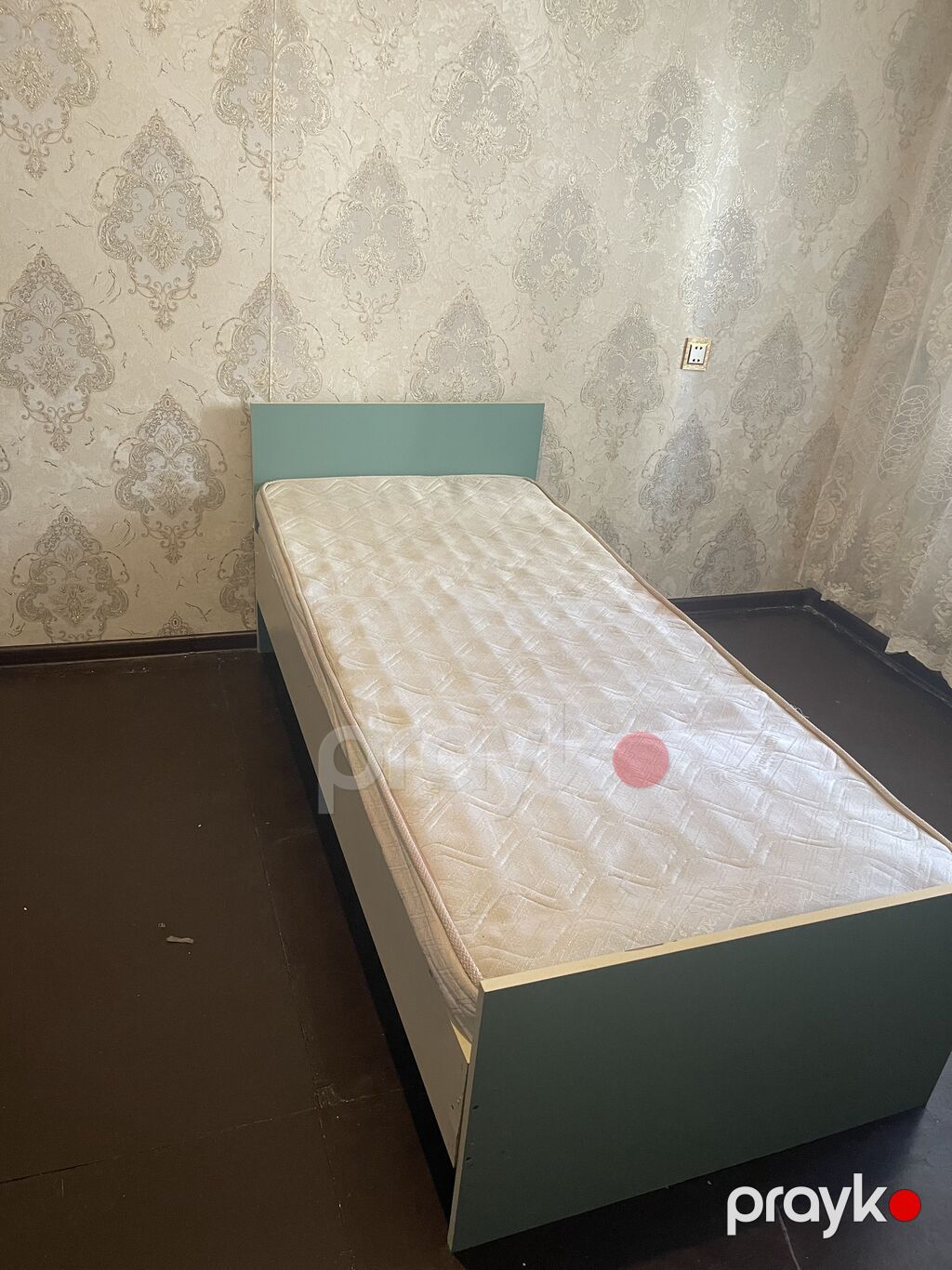 İşlənmiş, Təknəfərlik çarpayı — Yataqlar, Bakı (2)