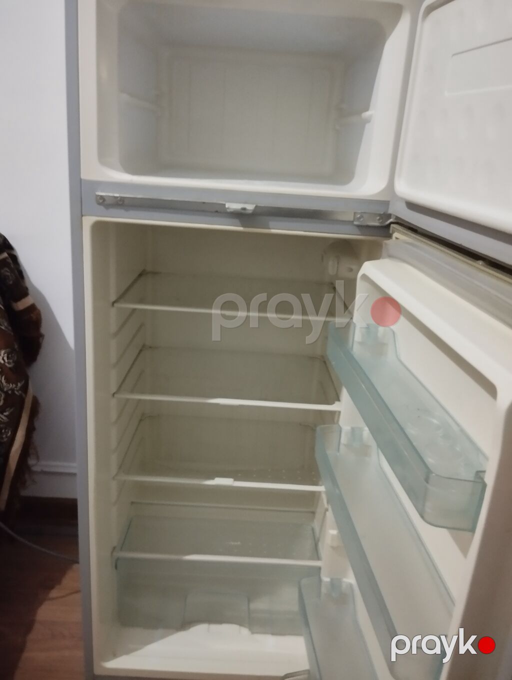 Fresh iki qapılı soyuducu - Üst hissədə ayrıca dondurucu bölmə — Soyuducular, Bakı (3)