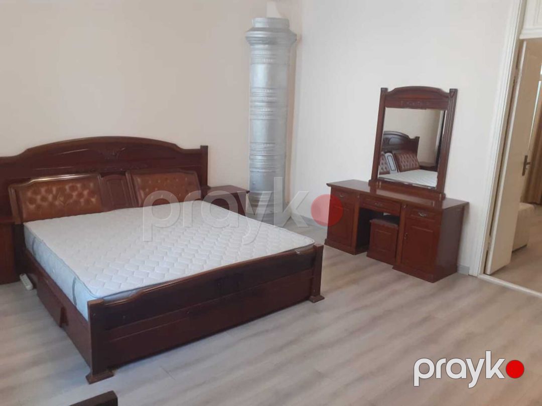 Satılır 2 otaqlı köhnə tikili 60 m² — Mənzil, Bakı (3)