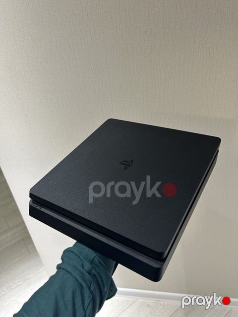 PlayStation 4 Slim oyun konsolu 1Tb Oyunsuz + 1 DualShock 4 - Qara — Bakı