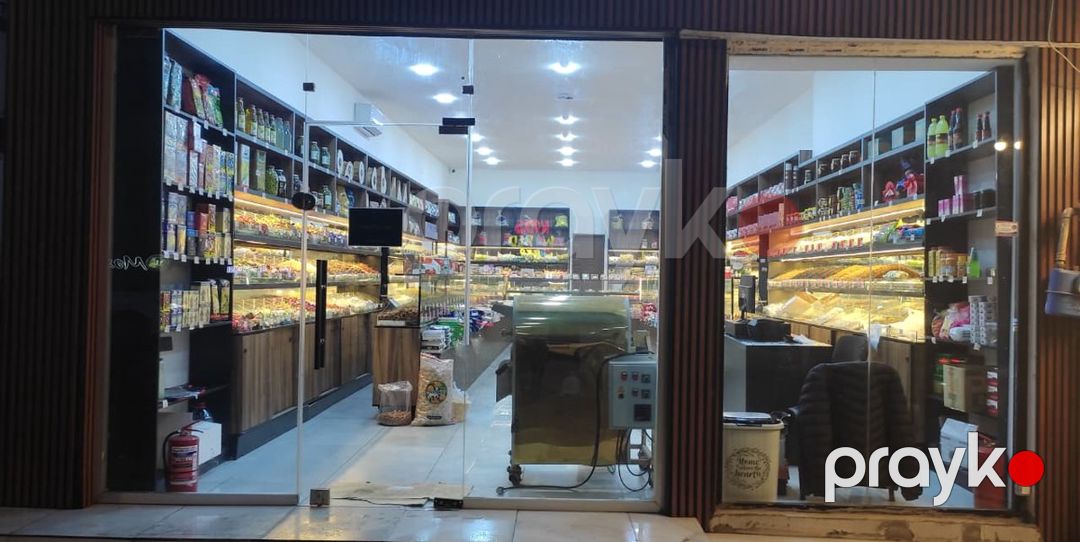 Ərzaq və çərəz mağazası üçün müasir mebel və avadanlıqlar — Mebel (6)