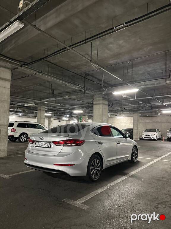 Hyundai Elantra, 2.0 L, 2018 il, 140 000 km — Avtomobillər, Bakı (8)