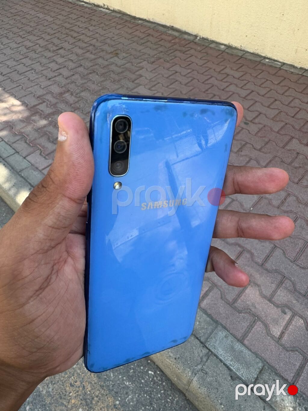Mavi rəngli smartfon Xüsusiyyətlər və portlar: - Alt hissə: 3.5 mm — Digər smartfonlar, Bakı (5)