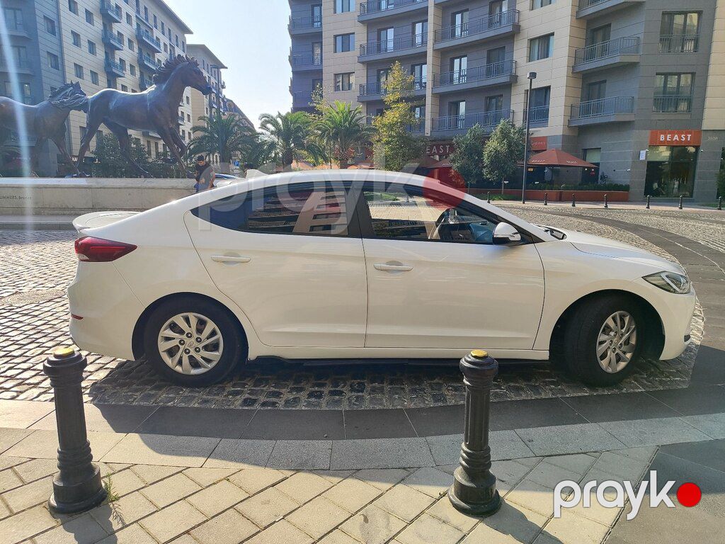 Hyundai Avante, 1.6 L, 2016 il, 208 787 km — Avtomobillər, Bakı (6)