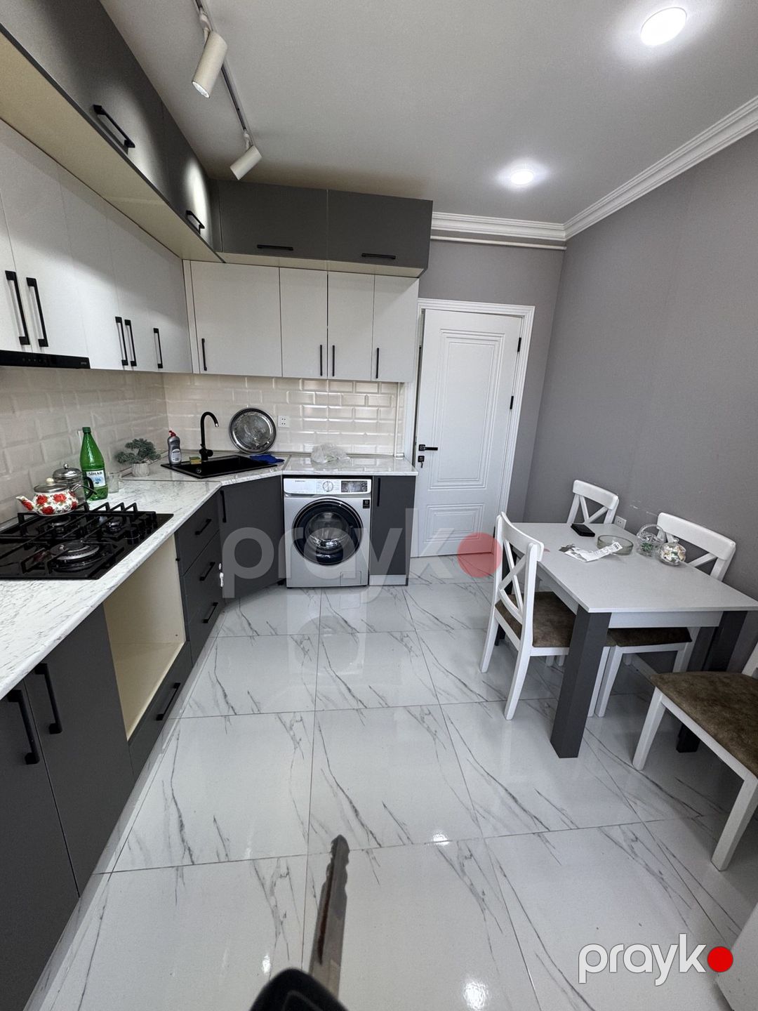 İcarəyə verilir 2 otaqlı köhnə tikili 65 m² — Mənzil, Bakı (8)