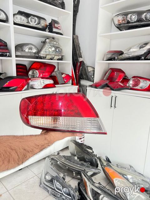 "Hyundai Azera" stop işıqları — Bakı