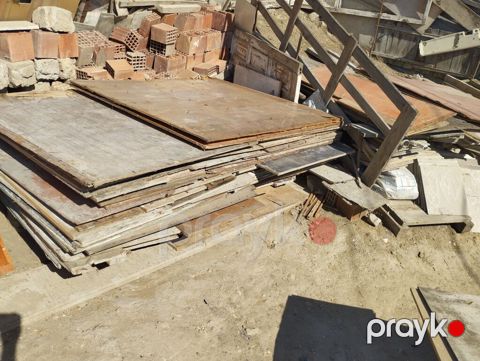 Cornu poluq diklər hamısı bir yerdə 250 AZN — Bakı