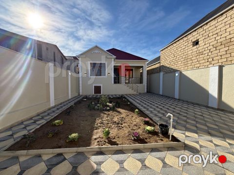 Satılır 4 otaqlı həyət evi/bağ evi 140 m² — Bakı