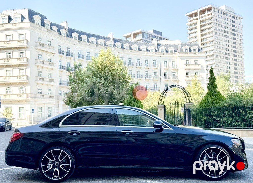 Mercedes E 300, 2.0 L, 2018 il, 190 000 km — Avtomobillər, Bakı (8)
