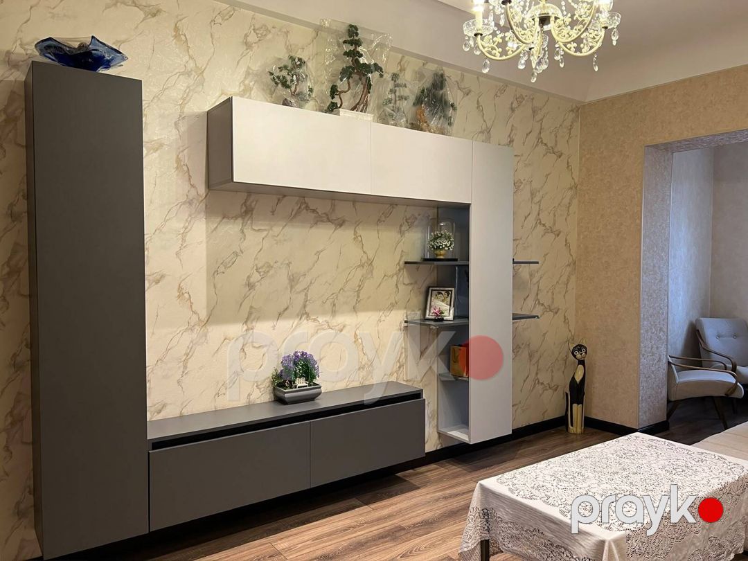 Satılır 4 otaqlı köhnə tikili 100 m² — Mənzil, Bakı (11)