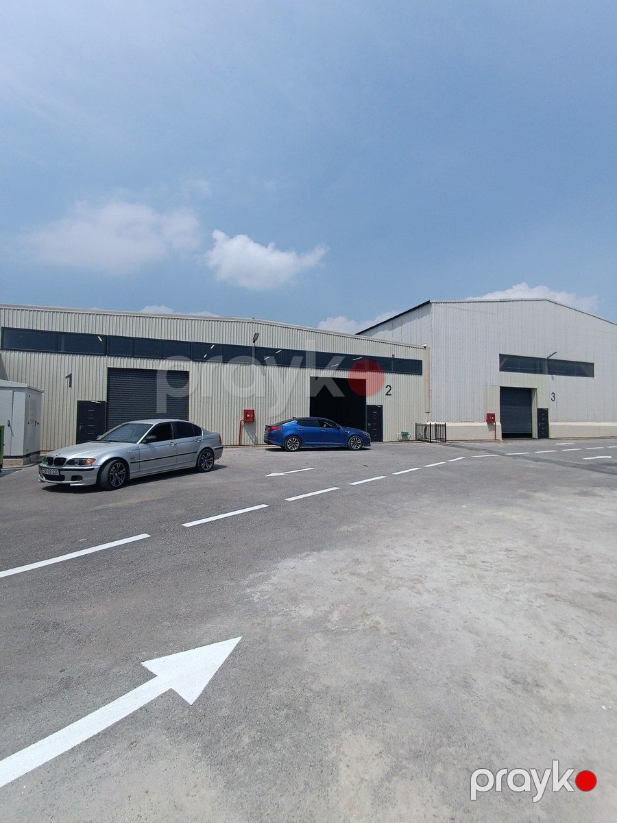 İcarəyə verilir obyekt 341 m² — Əmlak, Bakı