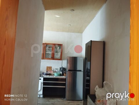 Hovlu həyət evi - Geniş, işıqlı salon: yelçəkən plan, dekorativ — Digah