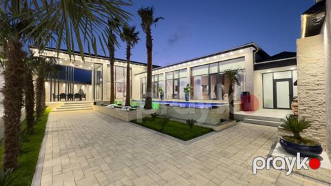 Satılır 4 otaqlı həyət evi/bağ evi 300 m² — Bakı