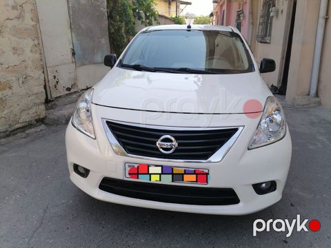 Nissan Sunny: 1.5 l 2013 il Sedan — Bakı