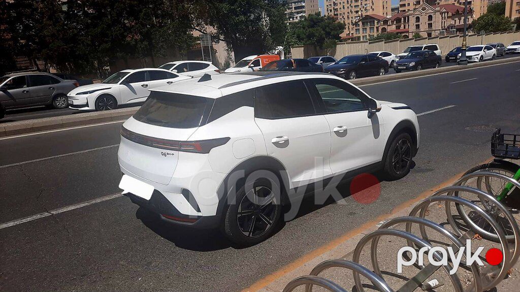 Lynk & Co 06, 1.5 L, 19.9 kWh, 2025 il, 10 000 km — Avtomobillər, Bakı (3)