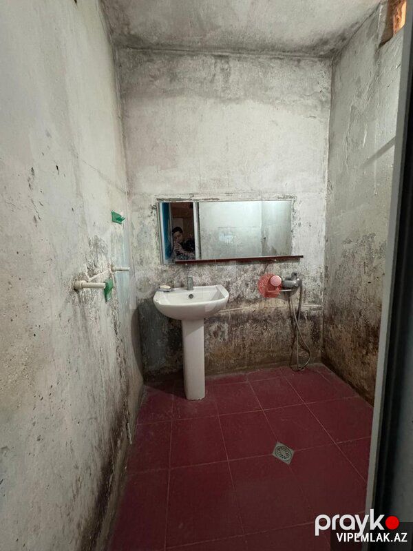 Binəqədi rayonunda 2 otaqlı Köhnə tikili Kirayə verilir, 80 m² — Mənzil, Bakı (4)