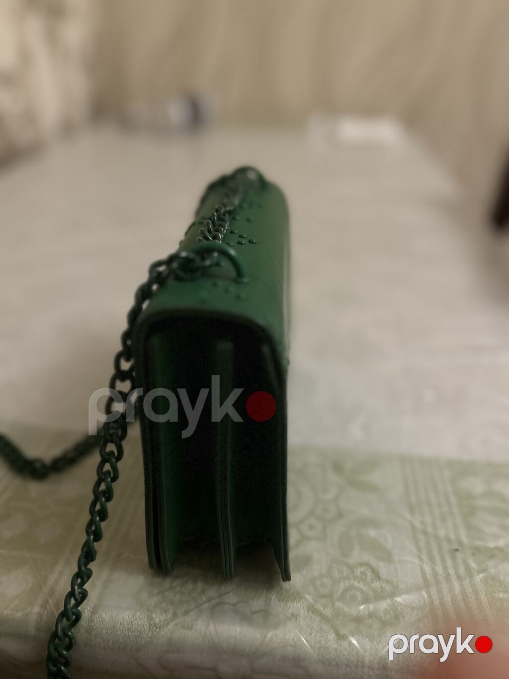 Yaşıl çiyin çantası - Rəng: tünd yaşıl - Material: hamar teksturalı — Çantalar, çamadanlar, cüzdanlar, Bakı (4)